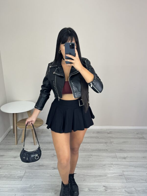 Falda kendra