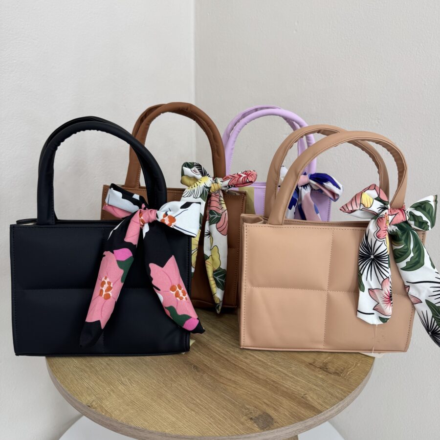 Cartera lazo