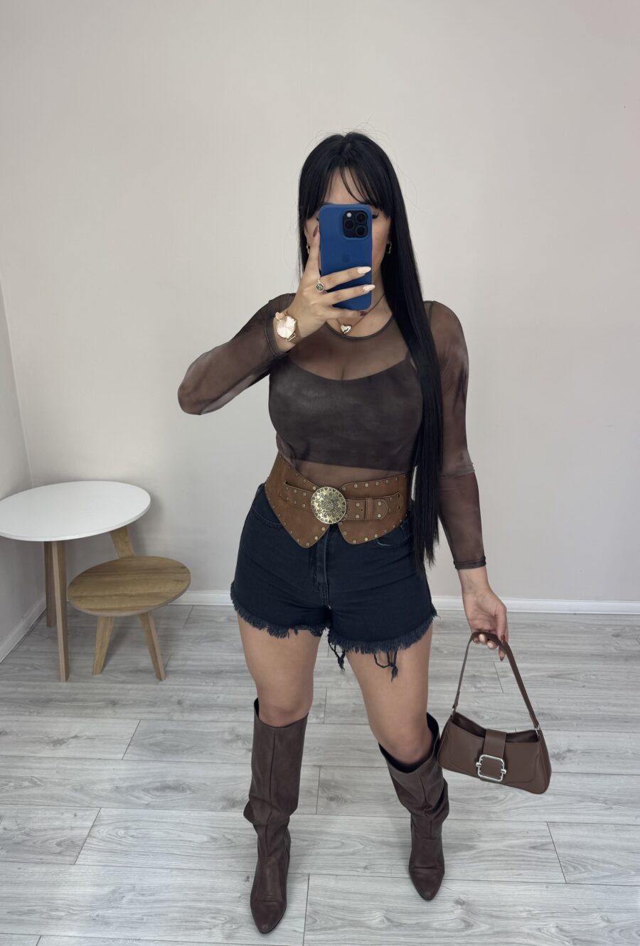 Body brown