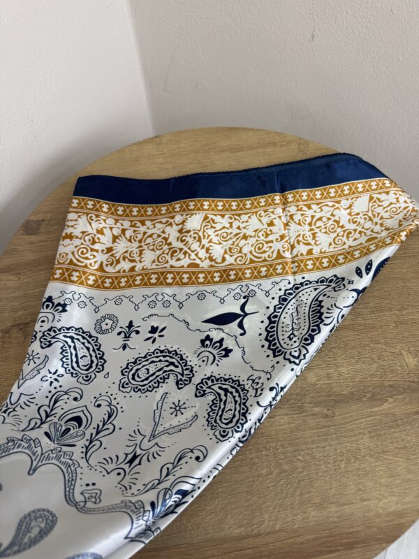 Pañuelo indu bicolor azul dorado