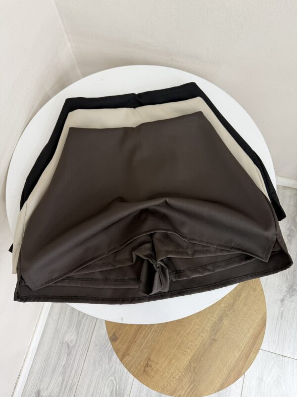 Skort Aylen