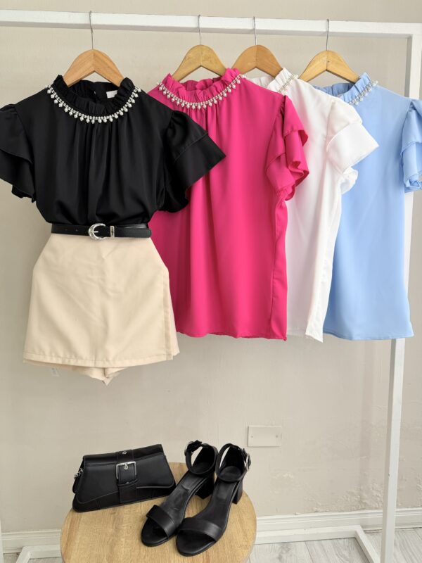 Blusa gargantilla